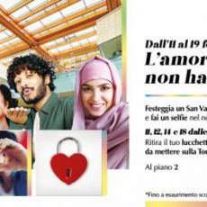 “L’AMORE NON HA COLORI”: BACIAMOCI ALL’OMBRA DELLA TOUR EIFFEL RAINBOW 