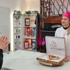 “PIZZA GIRLS”: RAGAZZE, DITEGLIELO CON UNA PIZZA! 
