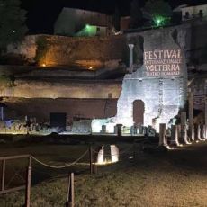 IMPORTANTE RICONOSCIMENTO PER IL FESTIVAL INTERNAZIONALE DEL TEATRO ROMANO VOLTERRA 