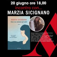 MARZIA SICIGNANO, OSPITE DEL PRIMO INCONTRO DELLA MONDADORI BOOK STORE DI REGGIO CALABRIA 