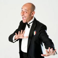 GRAN FINALE PER LE TERRAZZE TEATRO FESTIVAL CON ALESSANDRO DI CARLO  