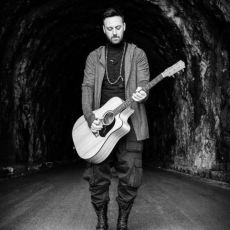 FRANK POLUCCI PERFORMER ONE MAN BAND 