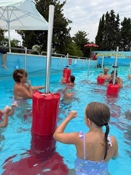 ACQUA POLE